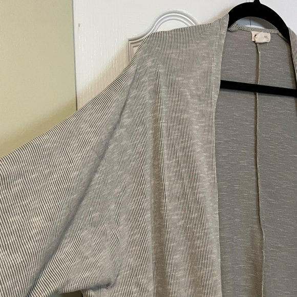 DONNI. OS open front cardigan - Picture 2 of 5